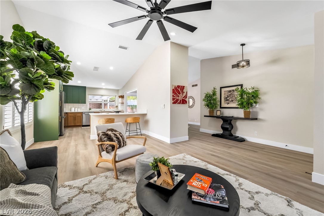 2908 Bernardo Lane