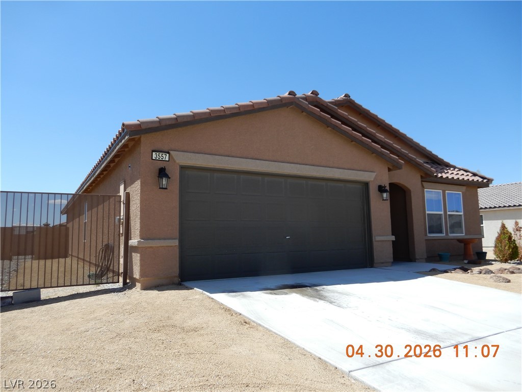 3557 E Garfield Drive