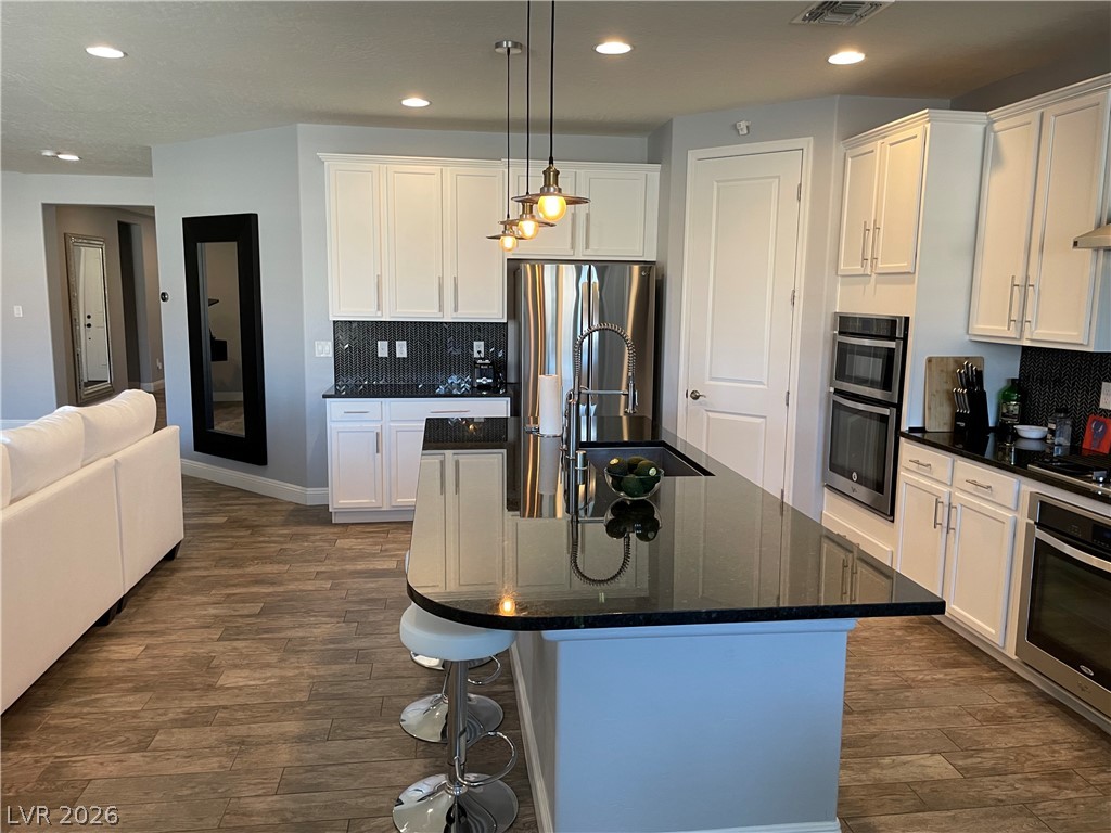 9544 Wild Valley Avenue