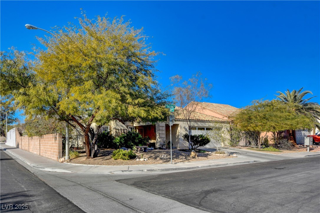 301 Salinas Drive, Henderson, Nevada image 3