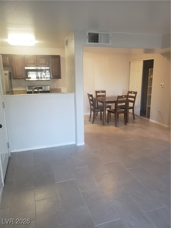 7885 W Flamingo Road 1016