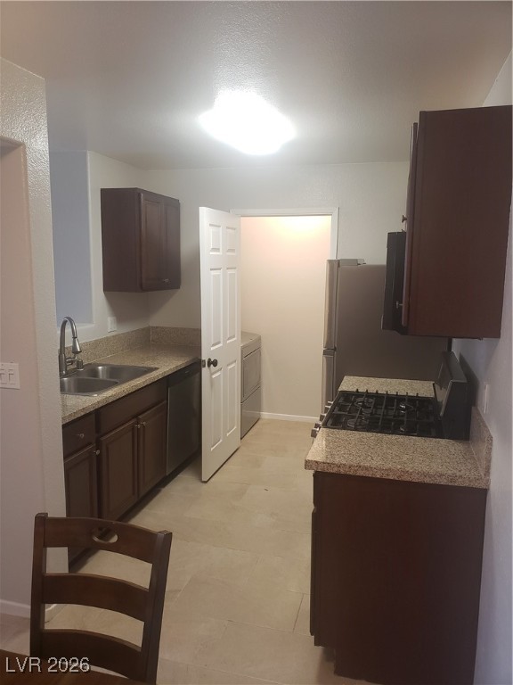 7885 W Flamingo Road 1016