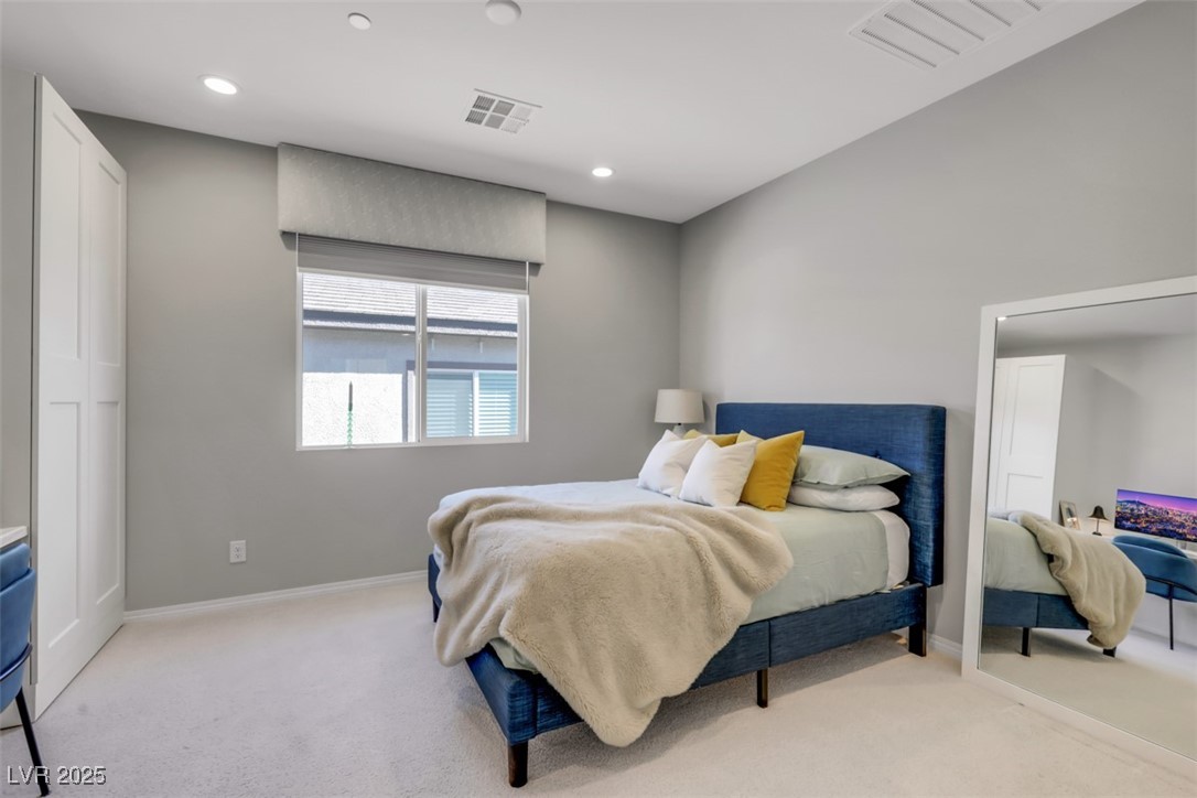 Las Vegas, Nevada 89166, United States, 4 Bedrooms Bedrooms, ,3 BathroomsBathrooms,Residential,Pending,105945