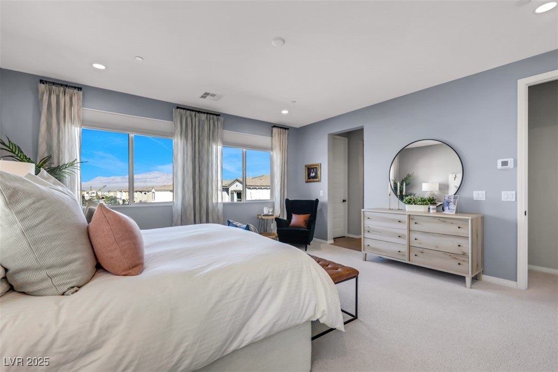 Las Vegas, Nevada 89166, United States, 4 Bedrooms Bedrooms, ,3 BathroomsBathrooms,Residential,Pending,105945