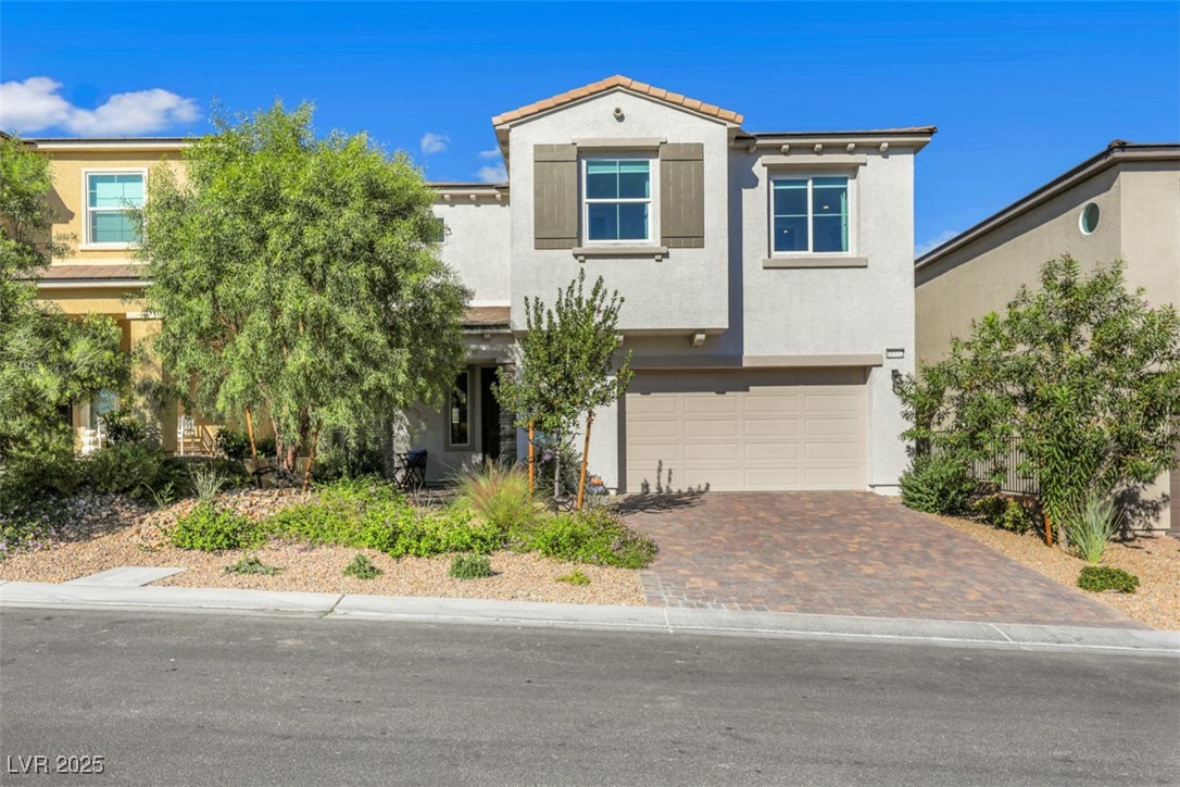 Las Vegas, Nevada 89166, United States, 4 Bedrooms Bedrooms, ,3 BathroomsBathrooms,Residential,Pending,105945