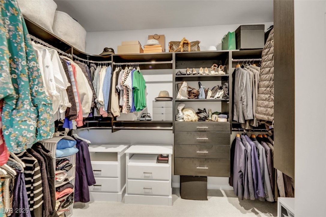 Las Vegas, Nevada 89166, United States, 4 Bedrooms Bedrooms, ,3 BathroomsBathrooms,Residential,Pending,105945