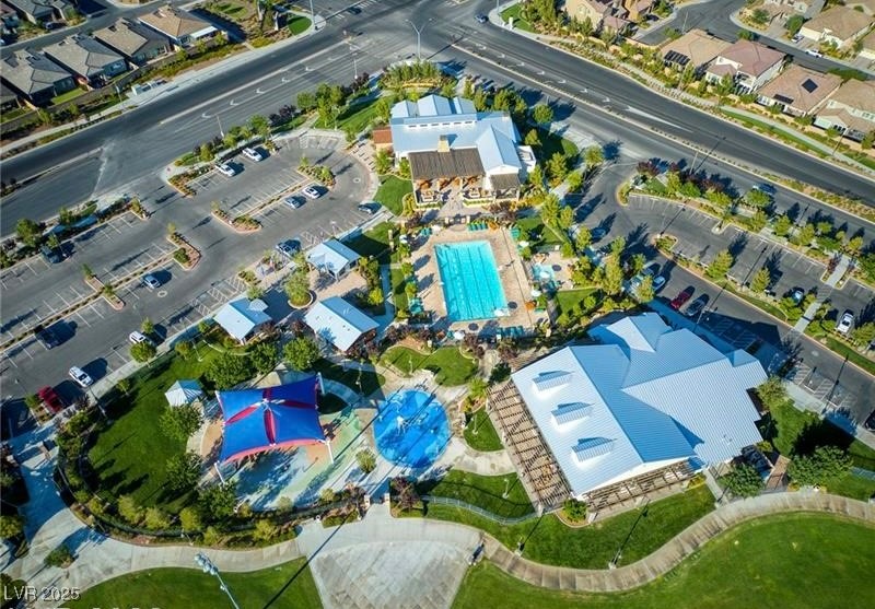 Las Vegas, Nevada 89166, United States, 4 Bedrooms Bedrooms, ,3 BathroomsBathrooms,Residential,Pending,105945