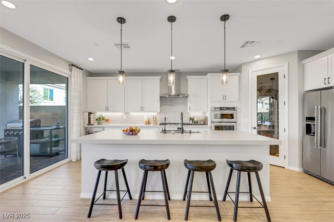 Las Vegas, Nevada 89166, United States, 4 Bedrooms Bedrooms, ,3 BathroomsBathrooms,Residential,Pending,105945