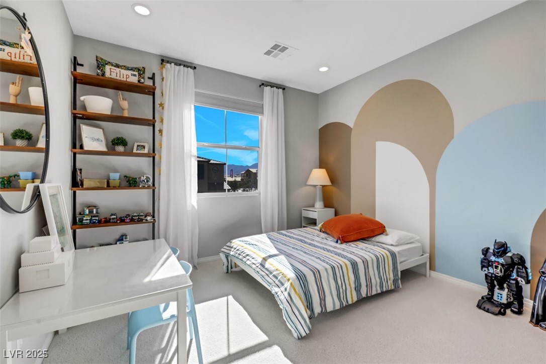 Las Vegas, Nevada 89166, United States, 4 Bedrooms Bedrooms, ,3 BathroomsBathrooms,Residential,Pending,105945