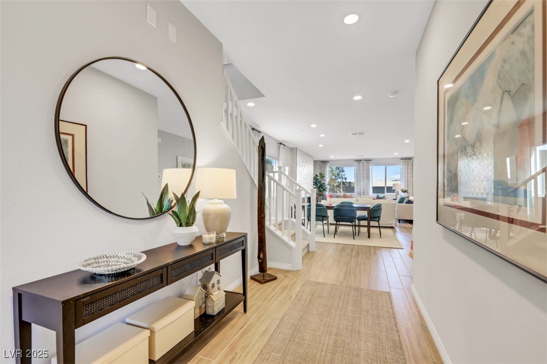 Las Vegas, Nevada 89166, United States, 4 Bedrooms Bedrooms, ,3 BathroomsBathrooms,Residential,Pending,105945