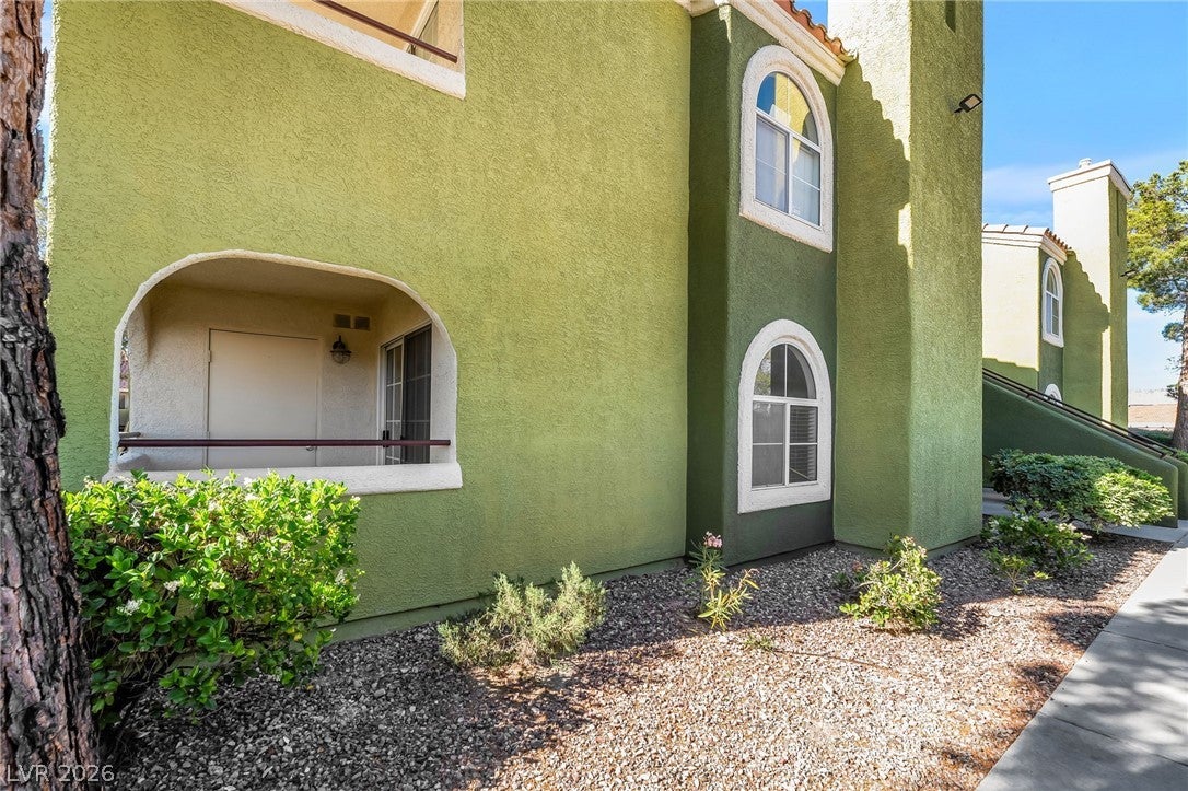 7950 W Flamingo Road 1087