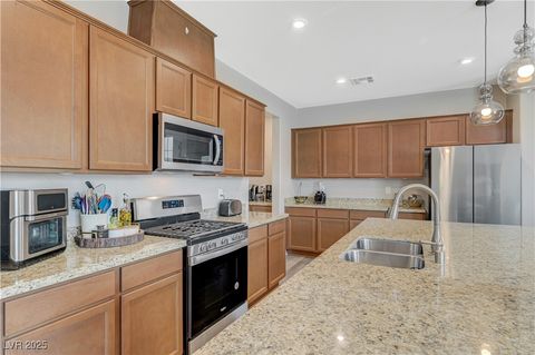 6322 Highledge Street North Las Vegas NV 89081