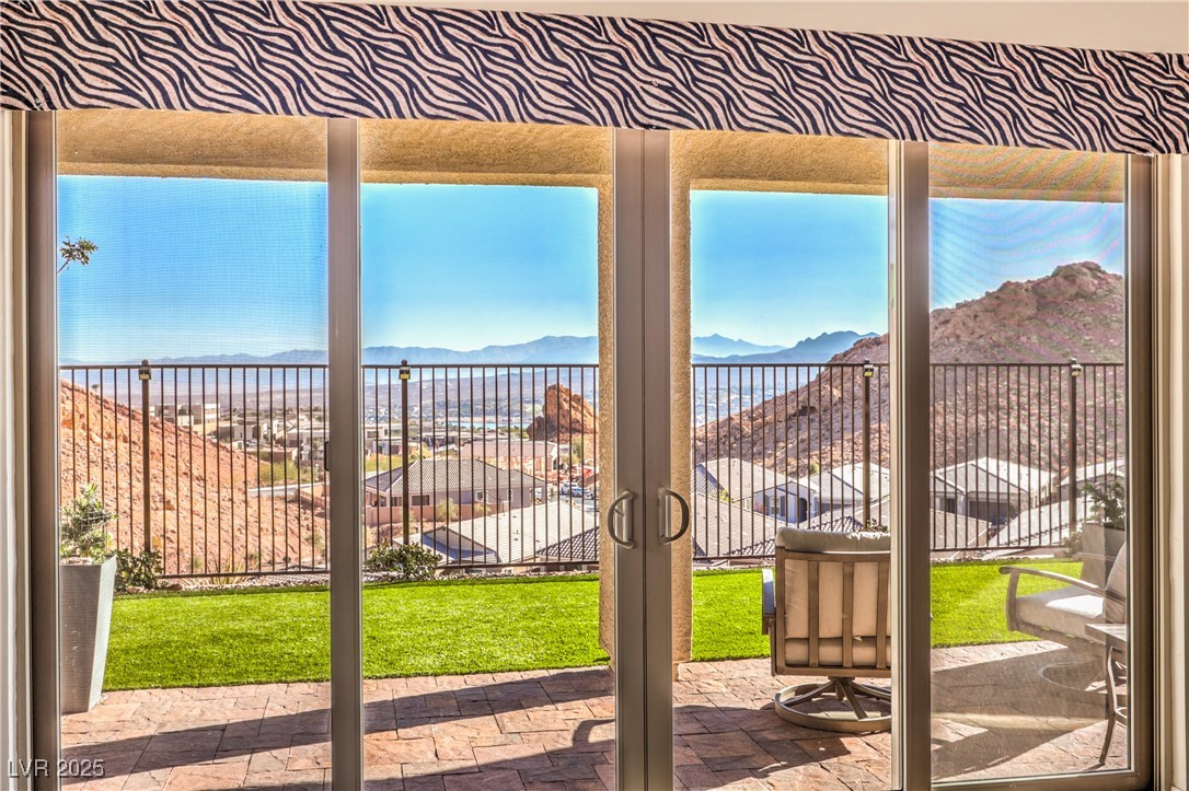 56 Tatahatso Point Street, Henderson, Nevada image 6