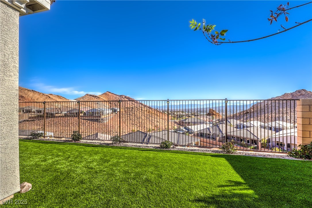 56 Tatahatso Point Street, Henderson, Nevada image 47