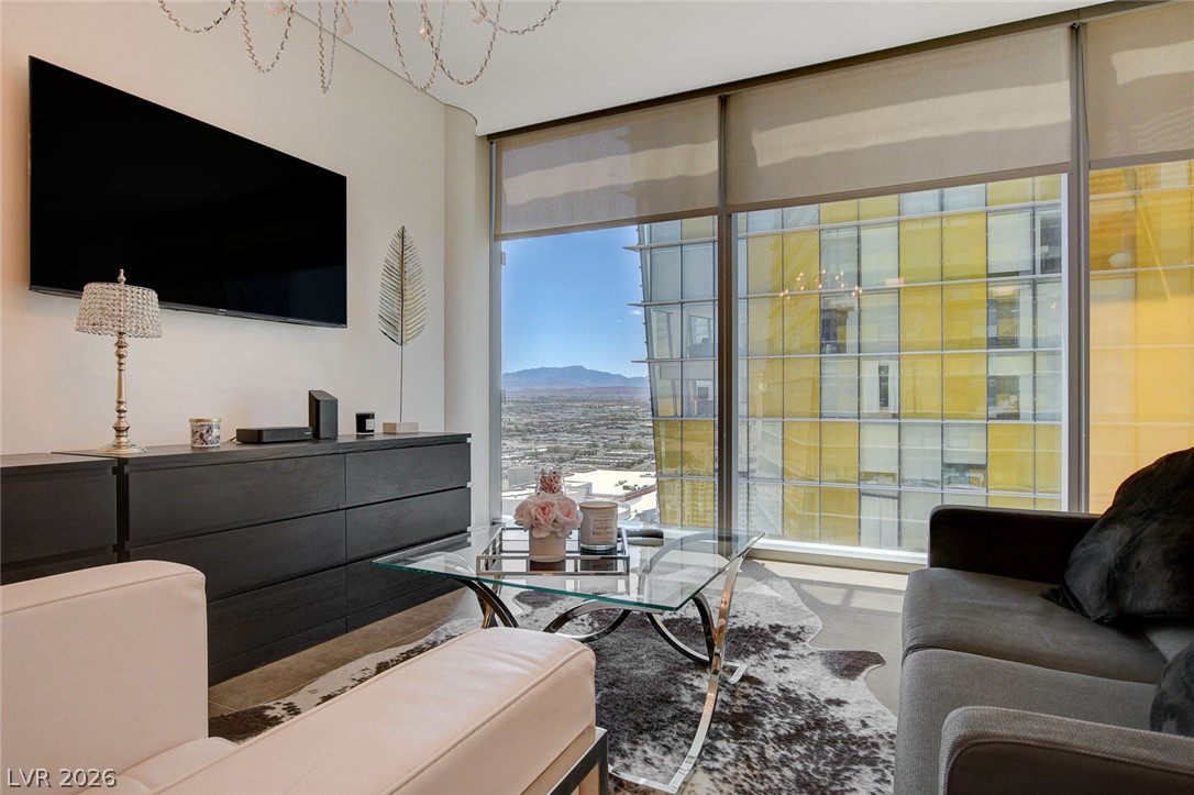 3722 Las Vegas Boulevard 2608