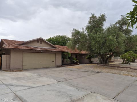 Photo of 3753 S Rosecrest Circle, Las Vegas, NV 89121 (MLS # 2808638)