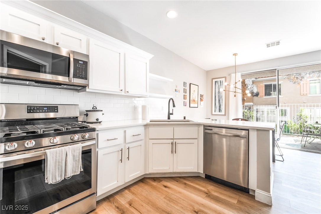 251 S Green Valley Parkway 4812