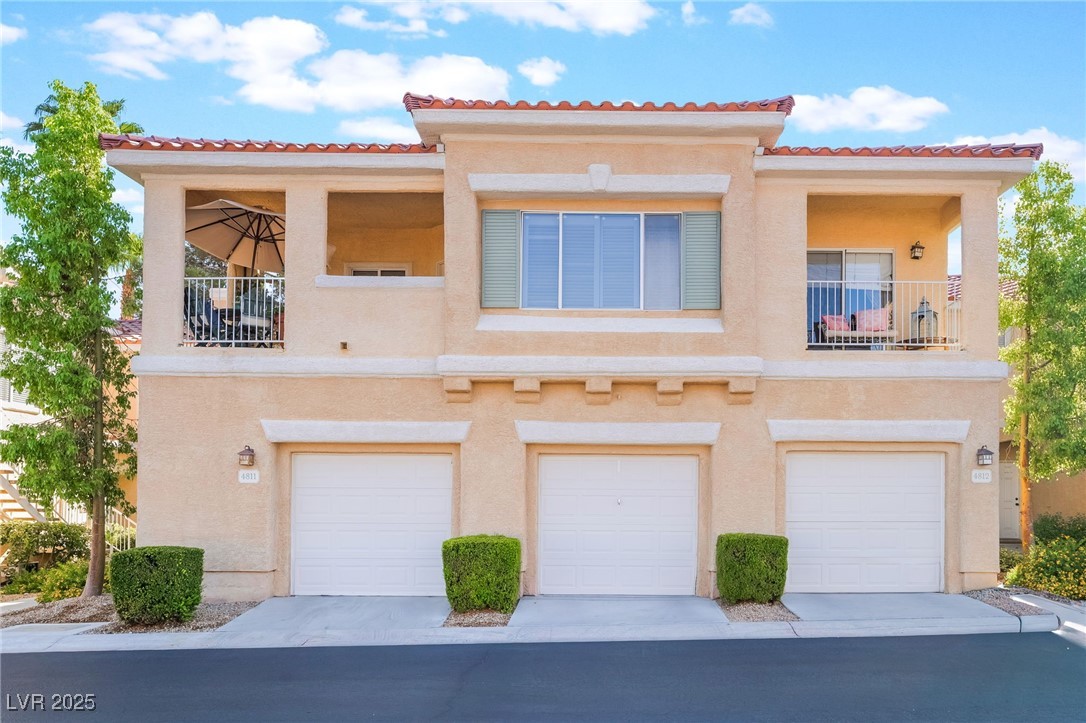 251 S Green Valley Parkway 4812