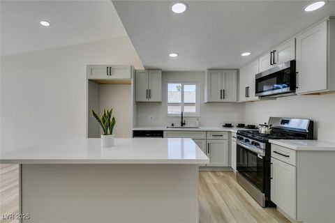 706 Greenway Road Henderson NV 89002