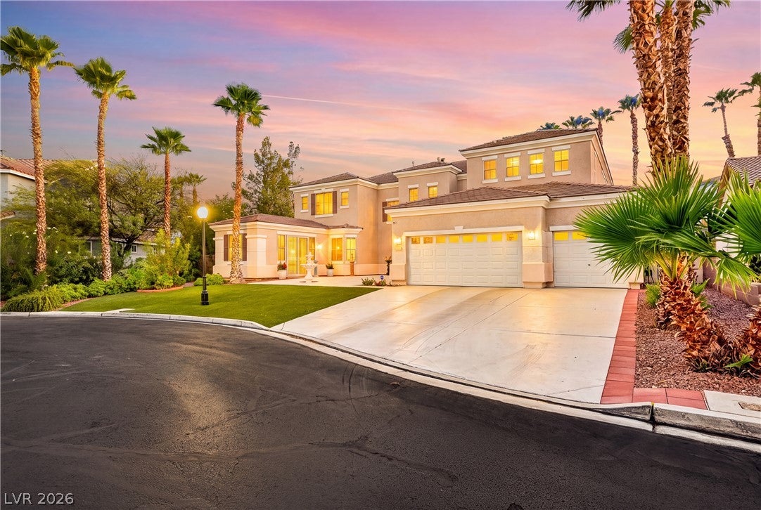 1417 Misty Moat Street