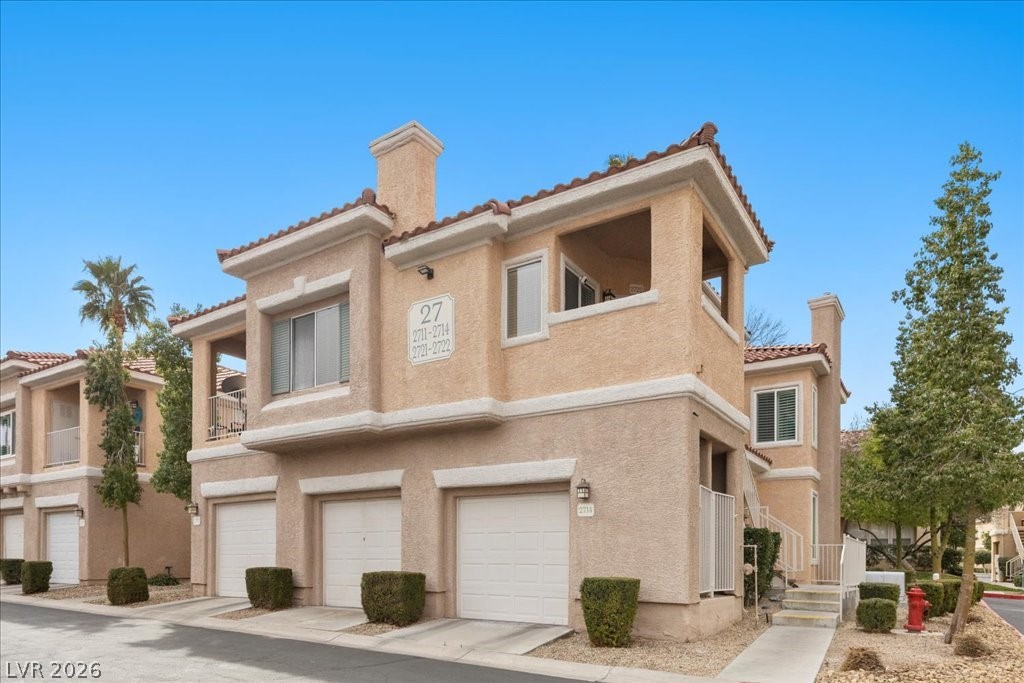 251 S Green Valley Parkway 2722