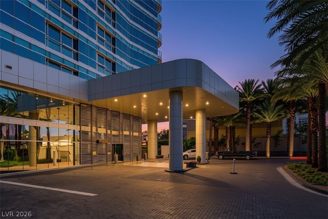 4471 Dean Martin Drive 505