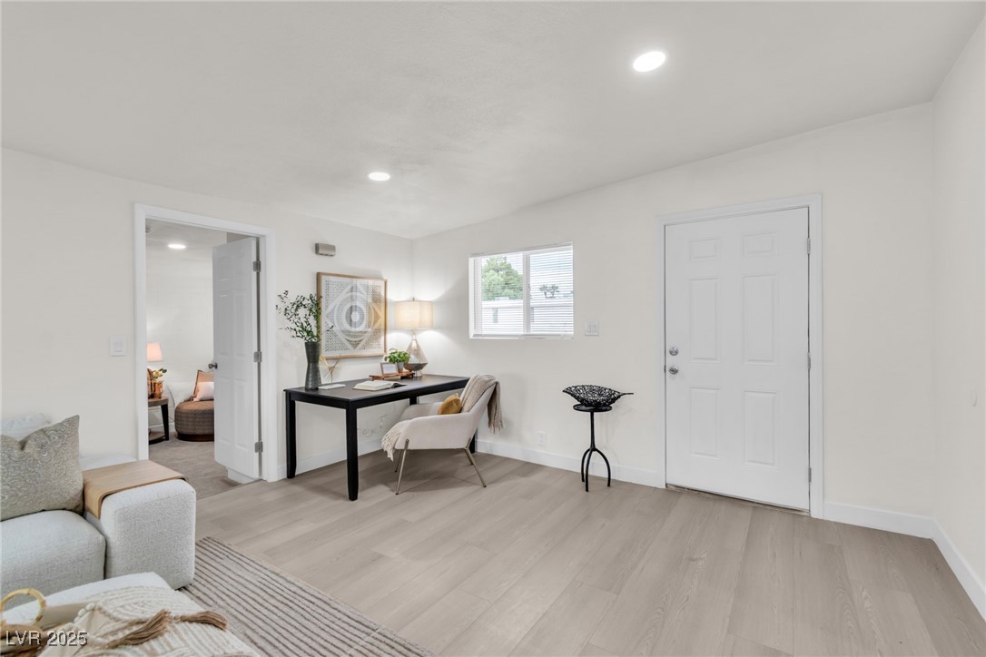 1506 E Saint Louis Avenue