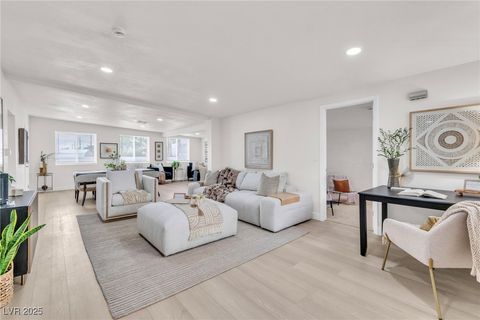 1506 E Saint Louis Avenue Las Vegas NV 89104