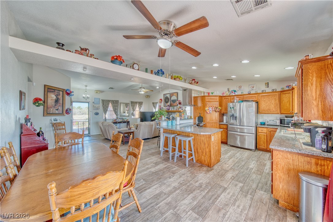 3424 Mount Charleston Drive, Pahrump, Nevada image 9