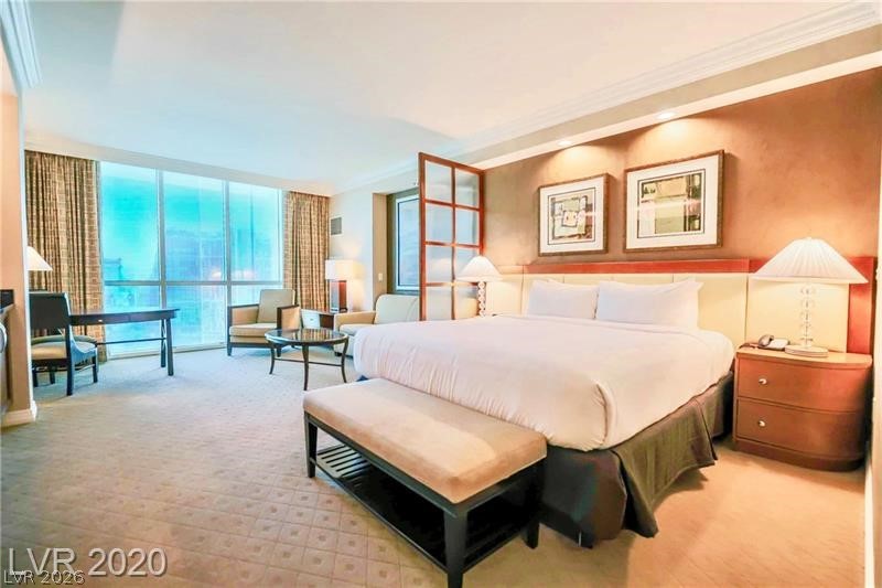 135 E Harmon Avenue 1703