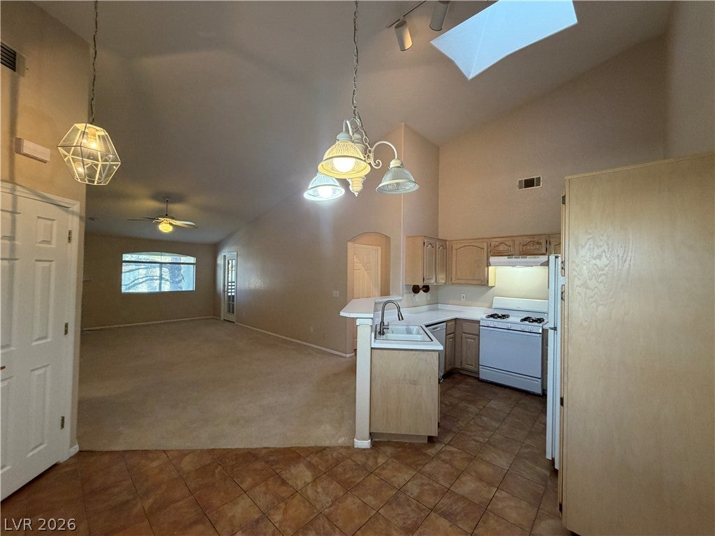 3320 S Fort Apache Road 201