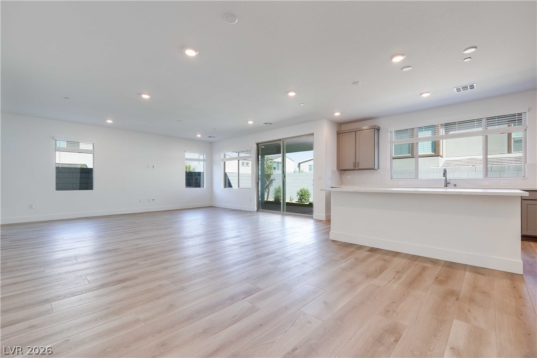 10488 Mountain Aster Avenue