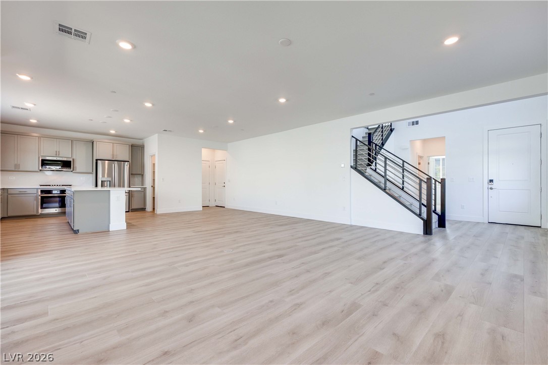 10488 Mountain Aster Avenue