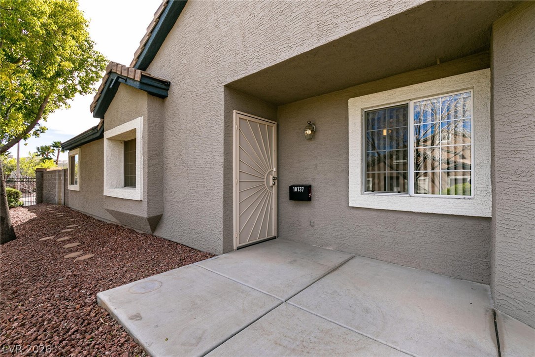 10137 Velvet Dusk Lane