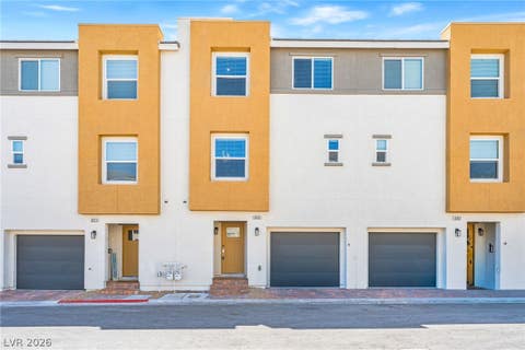 Townhouse For Sale - 10083 Vibrant Moon Avenue<br/> Las Vegas, NV 89129
