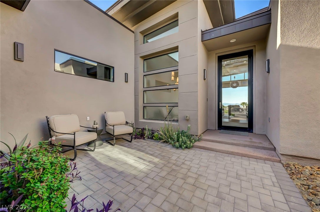 1692 Tangiers Drive