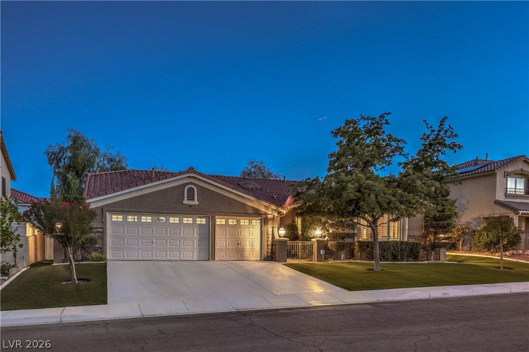 7869 Mosaic Harbor Avenue