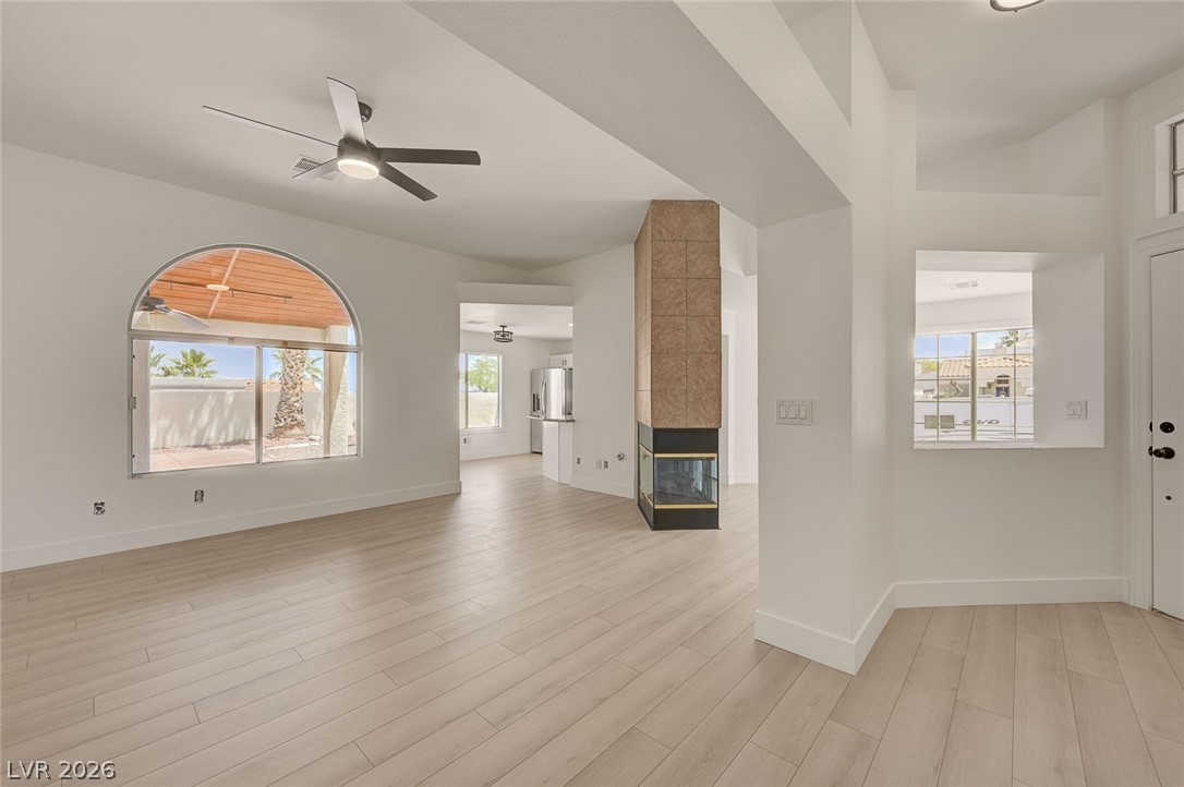 400 Breeze Way