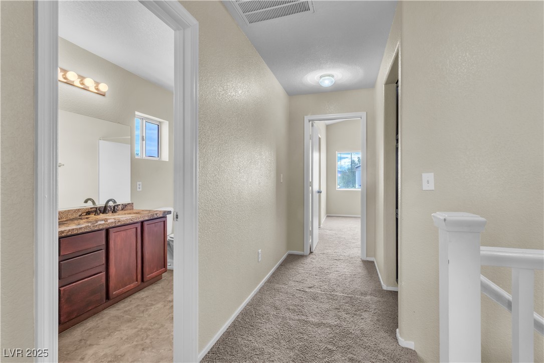 682 E Sole Addiction Avenue, Las Vegas, Nevada image 24