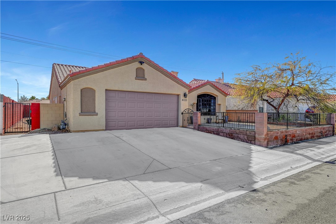 4123 Redfield Avenue, North Las Vegas, Nevada image 4