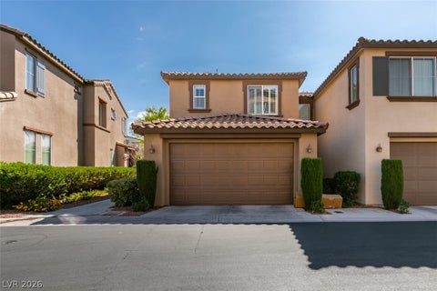 Townhouse For Sale - 11320 Belmont Lake Drive #101<br/> Clark County, Las Vegas, NV 89135