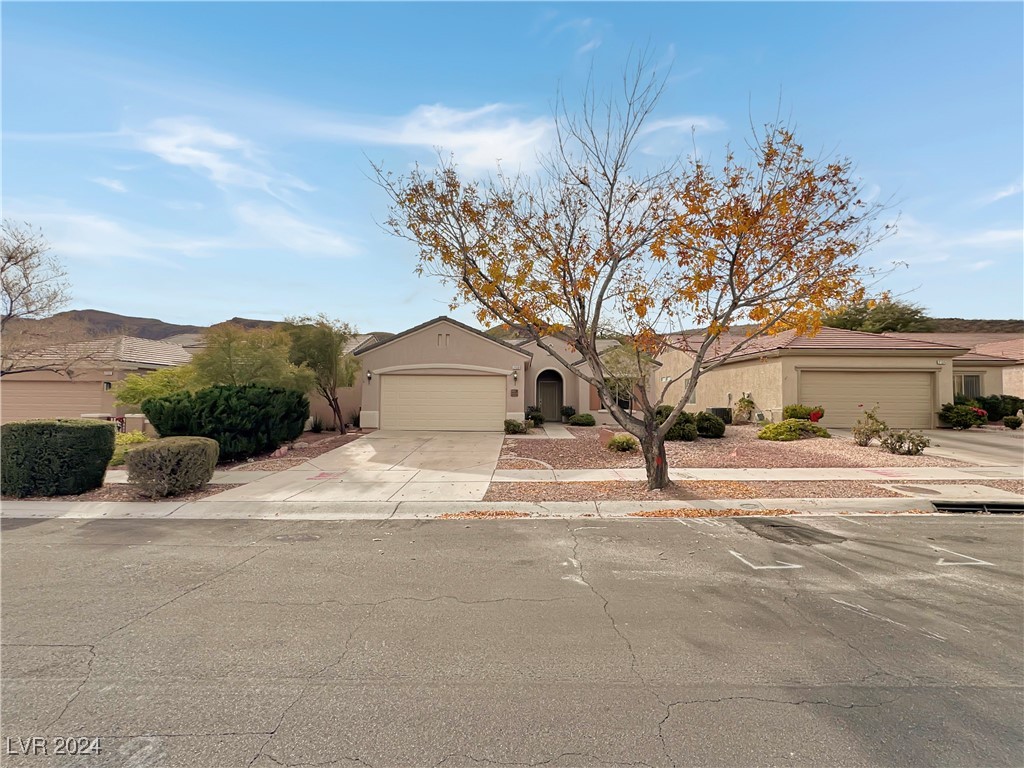 2133 King Mesa Drive, Henderson, Nevada image 1