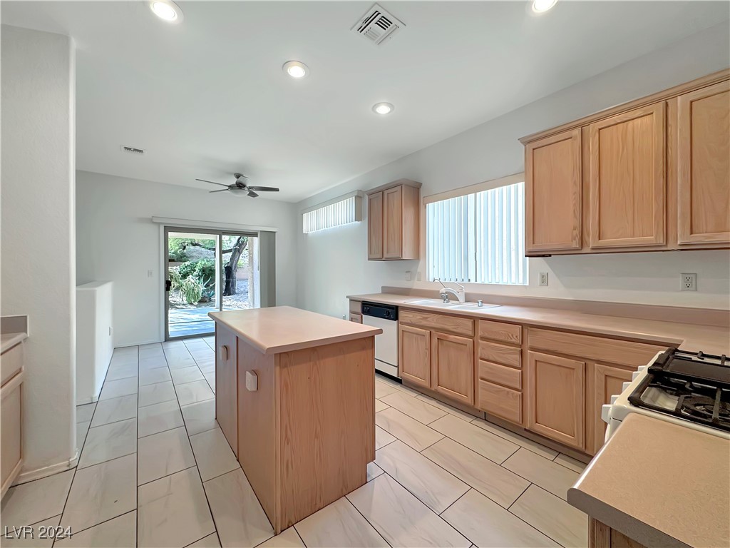 2133 King Mesa Drive, Henderson, Nevada image 18