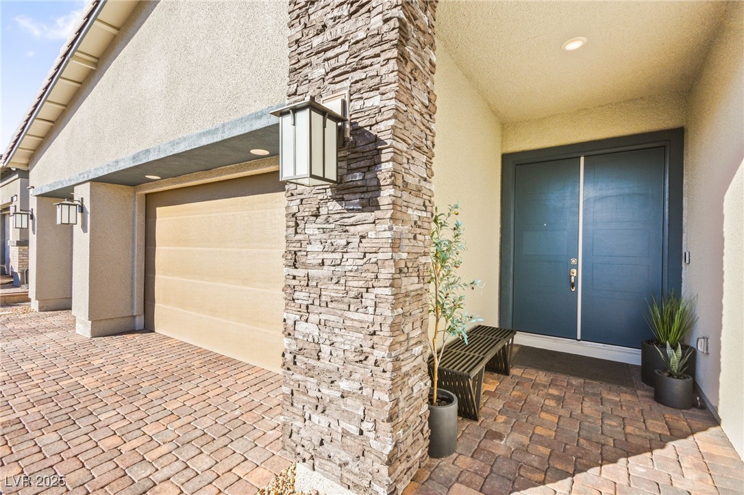 52 Reverie Heights Avenue, Henderson, Nevada image 9