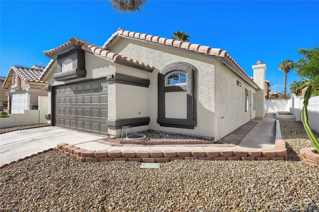 5736 Baffy Circle