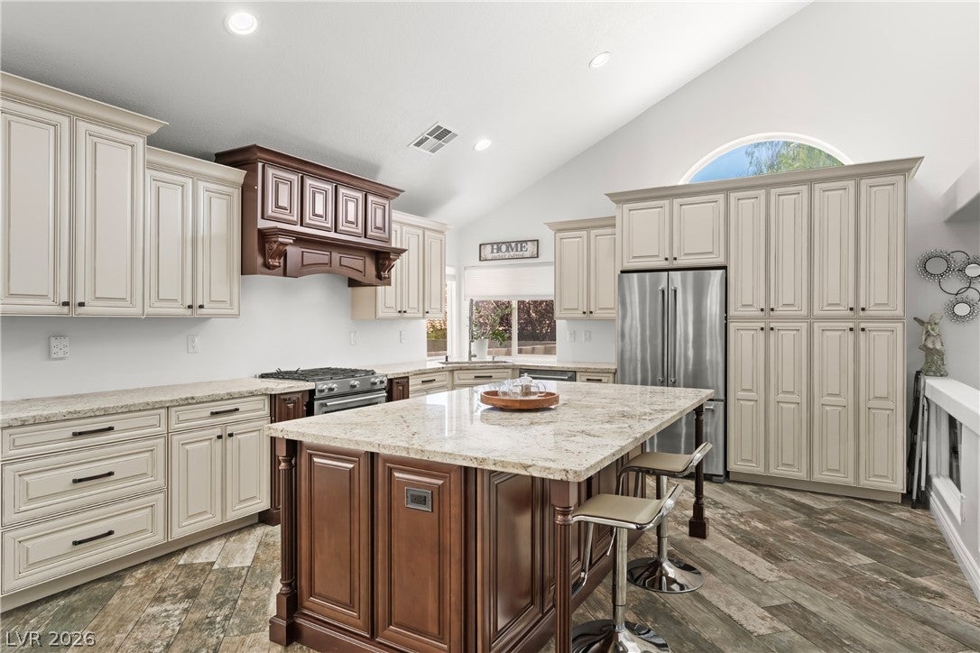 9782 Lookout Canyon Court