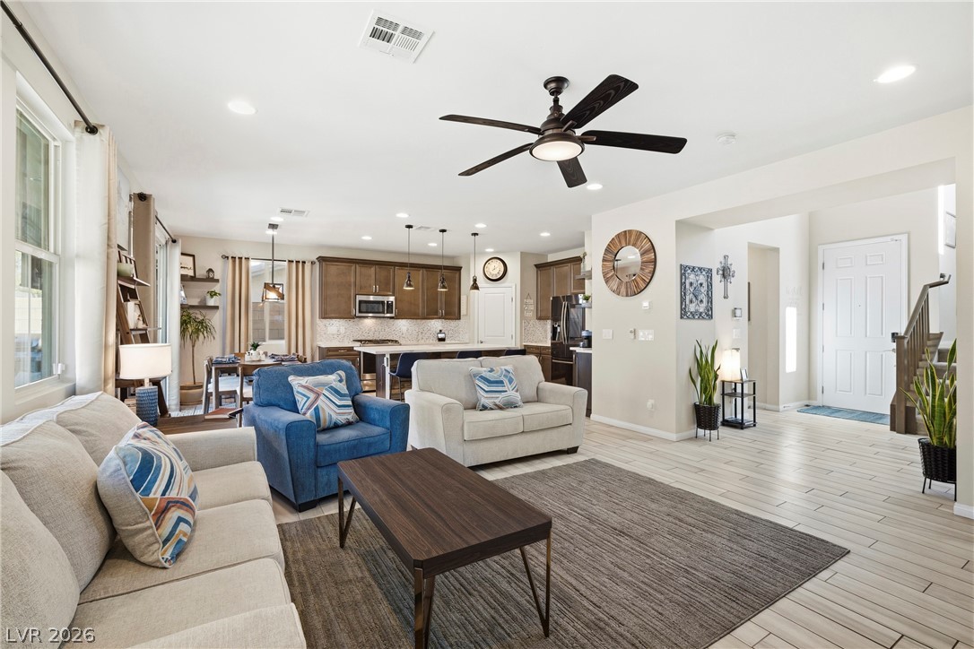 8111 California Pine Street