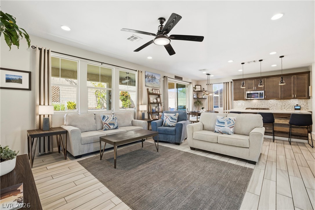 8111 California Pine Street