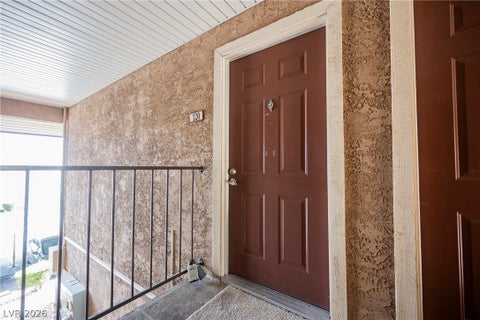 Condo For Sale - 4921 Indian River Drive #120<br/> Las Vegas, NV 89103