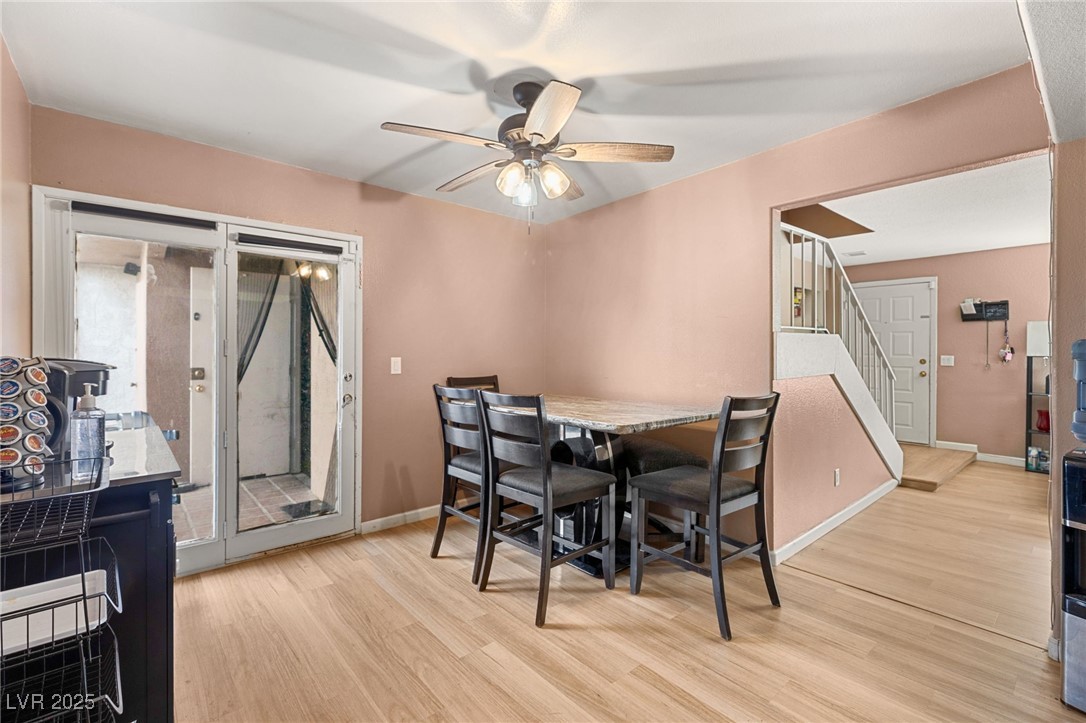 Las Vegas, Nevada 89121, United States, 4 Bedrooms Bedrooms, ,3 BathroomsBathrooms,Residential,Active,98658